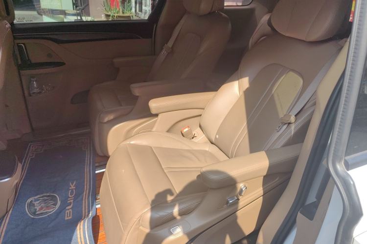 Used Buick GL8 2021 ES Landtrek 653T Smart Luxury Model Left Rear Seat