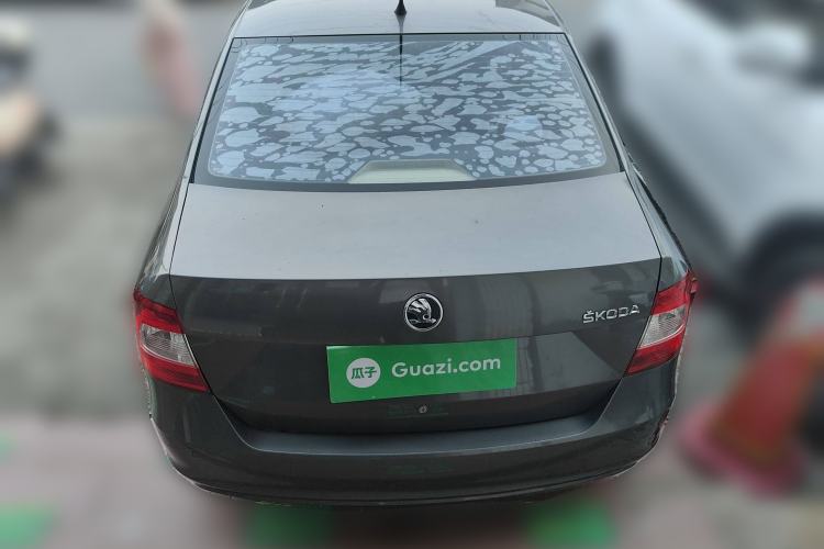 Used Skoda Rapid 2013 1.6L Automatic Smart Selection Model