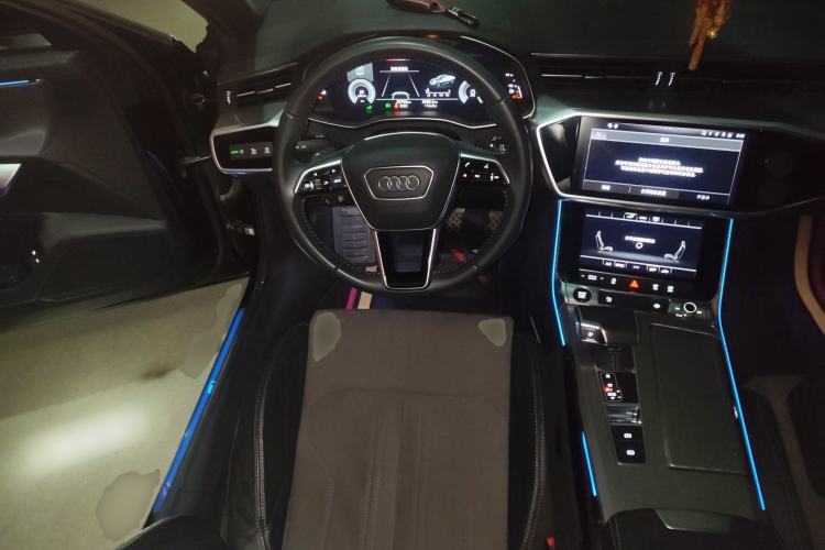 Used Audi A6L New Energy 2020 55 TFSI e quattro Steering Wheel