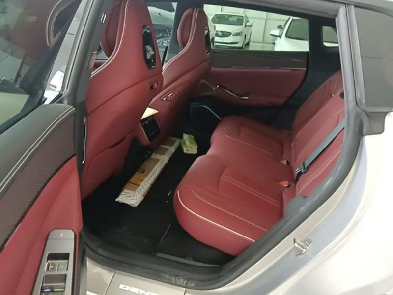 Used Denza Z9GT 2026 Flash Charge Prestige Edition — 16