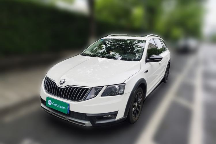 Used Skoda Octavia 2019 TSI230 DSG Luxury Edition Station Wagon China V Standard