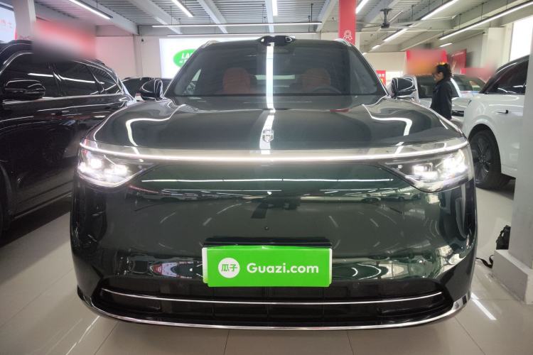 Used Hima AITO M8 2025 Extended-Range Ultra Version 53.4 kWh 6-Seater Edition Front