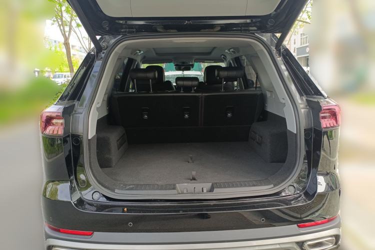 Used Chery Tiggo 8 PRO 2024 Champion Edition 290T Two-Wheel Drive Shining Version 5 Seats Trunk