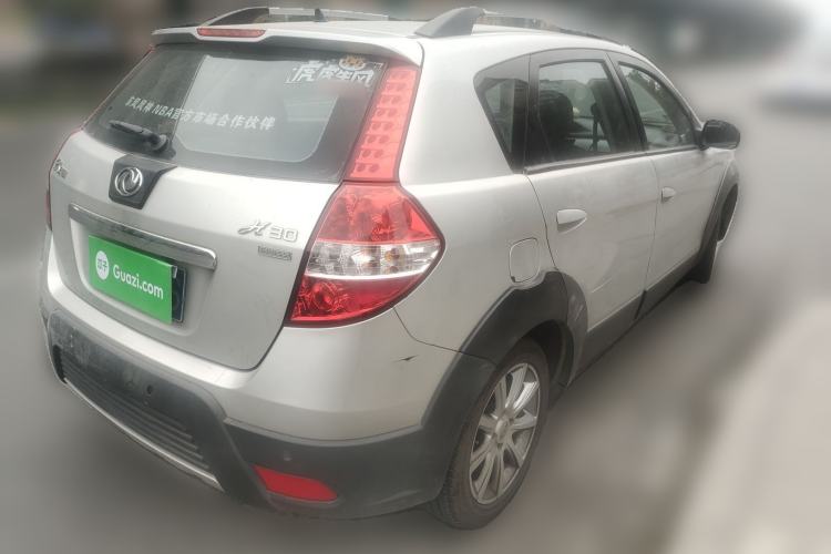 Used Dongfeng Aeolus H30 2012 CROSS 1.6L Manual Luxury Model