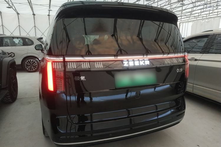 Used Zeekr 009 2022 Revised WE Version