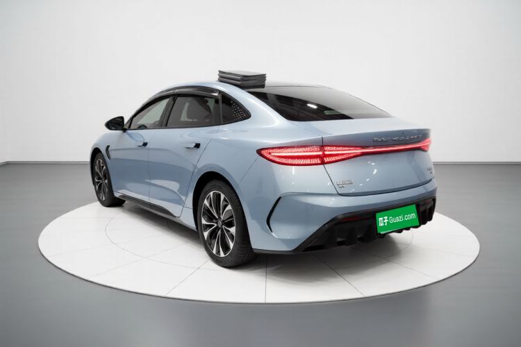 Used BYD Seal 2022 550 km Standard Range Rear-Wheel Drive Prestige Version
