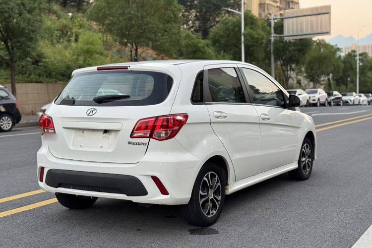 Used BAIC Senova D20 2015 Hatchback 1.5L Automatic Lotte Edition
