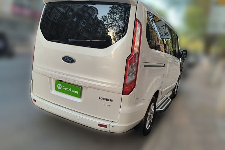 Used Ford Tourneo Custom 2017 2.0T Automatic Elite Edition
