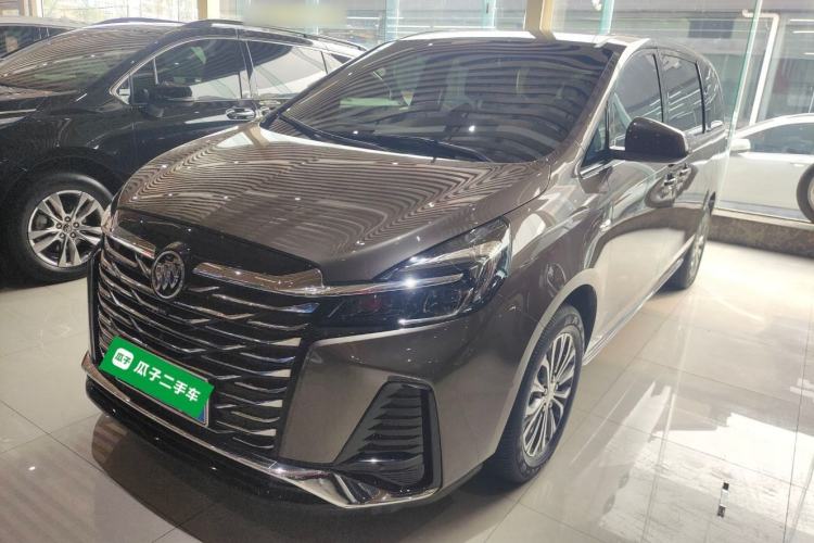 Used Buick GL8 2023 Land Executive Class Comfort Model