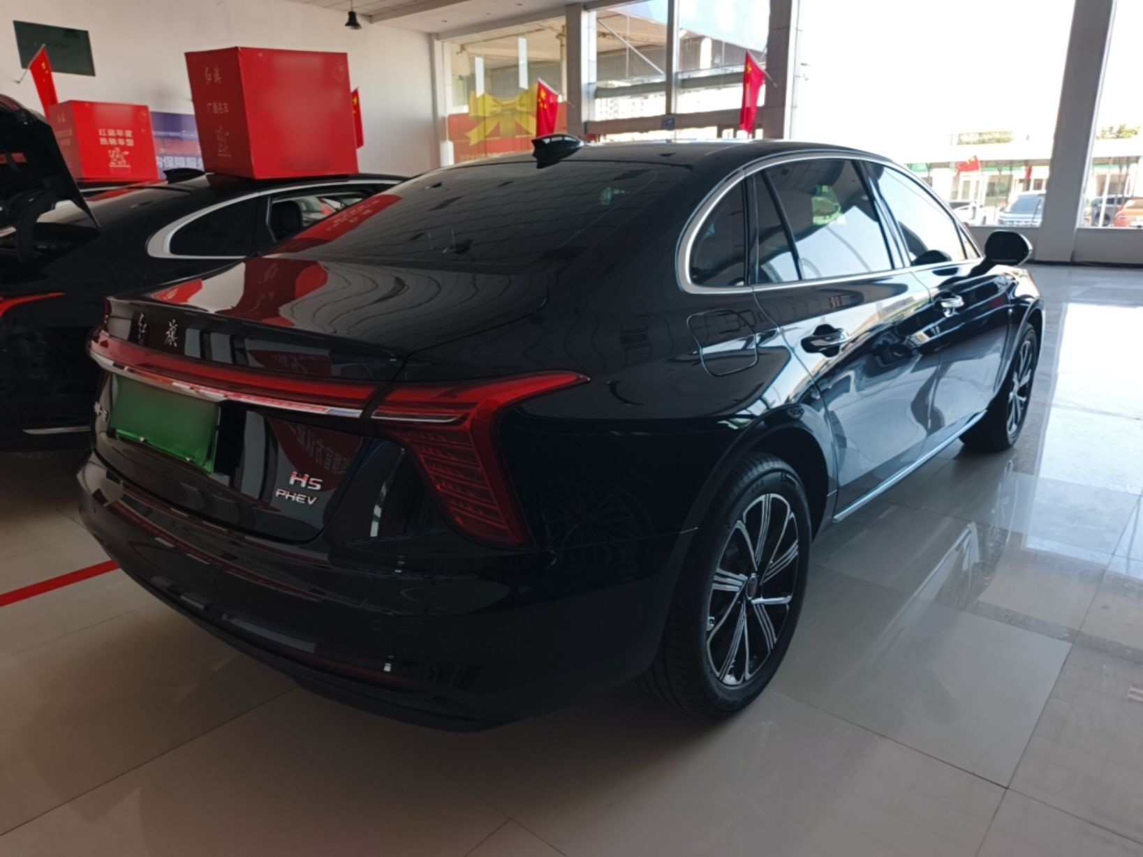 Hongqi H5 PHEV 2025 130 Super Hybrid Version — снимка 6