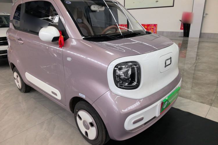 Used Bestune Pony 2026 222km Colorful Horse Front Right 45 Deg