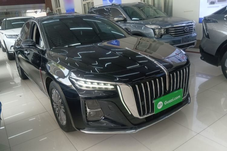 Used Hongqi H5 2023 1.5T DCT Smart Connect Flagship Edition Front Right 45 Deg