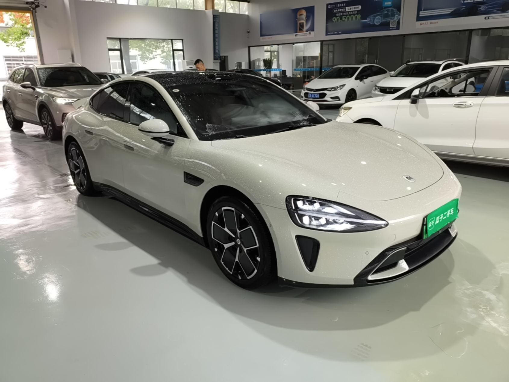 Xiaomi Auto SU7 2024 Rear-Drive Ultra-Long Range Advanced Pro-Level Intelligent Driving Version — снимка 3