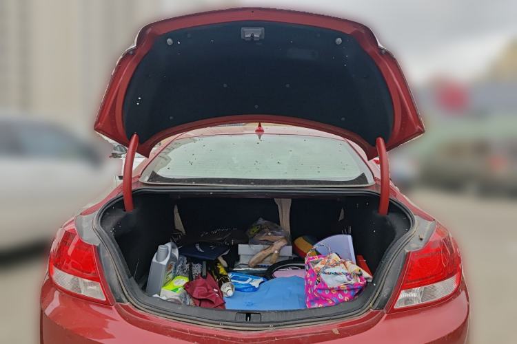 Used Buick Regal 2011 2.0L Comfort Edition Trunk