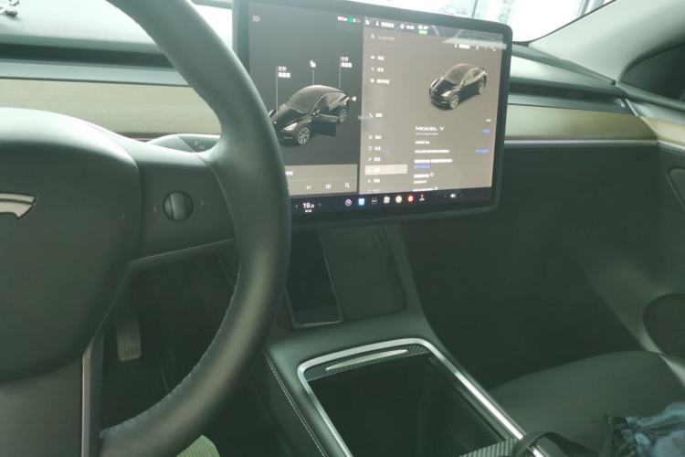 Used Tesla Model Y 2021 Standard Range Rear-Wheel Drive Version