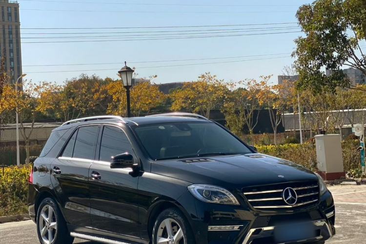 Used Mercedes-Benz M-Class 2014 ML 400 4MATIC Dynamic Model
