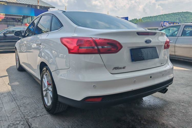 Used Ford Focus 2015 Sedan EcoBoost 180 Automatic Elite Model