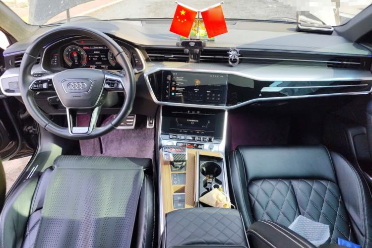 Used Audi A6L 2021 40 TFSI Luxury Dynamic Edition Center Console