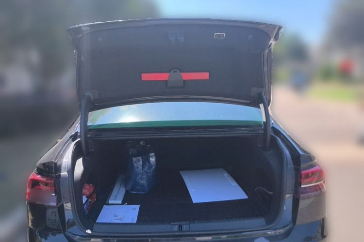 Used Volkswagen Phideon 2018 Revised Version 380TSI Two-Wheel Drive Business Edition
