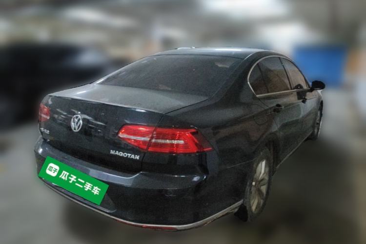 Used Volkswagen Magotan 2018 280TSI DSG Comfort Model Rear Right 45 Deg