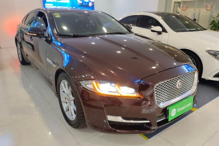 Used Jaguar XJ 2016 XJL 2.0T Two-Wheel-Drive Elegant Business Edition