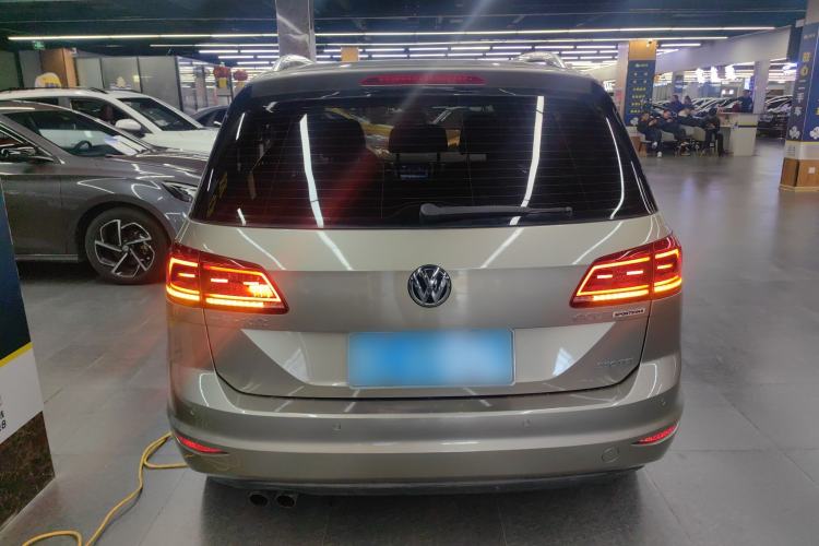 Used Volkswagen Golf Sportsvan 2016 230TSI Automatic Trend Edition
