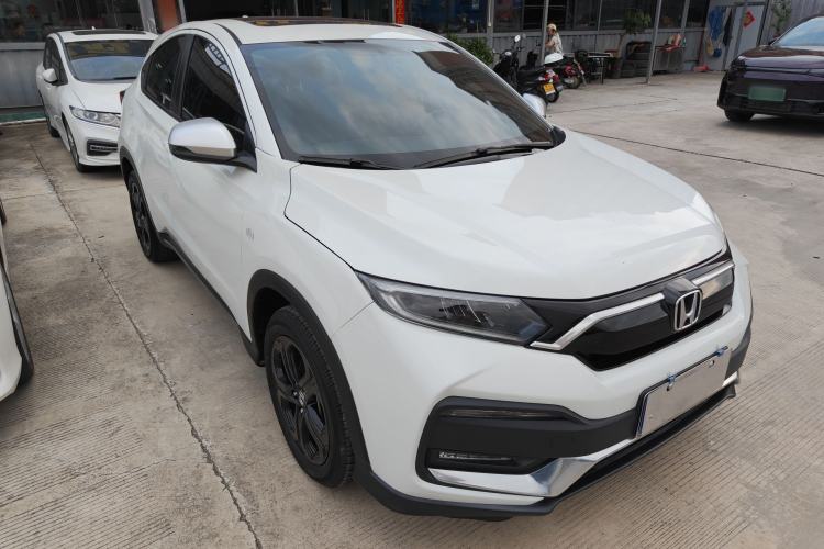 Used Honda XR-V 2021 220TURBO CVT Luxury Edition Front Right 45 Deg