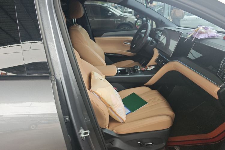 Used BYD Song L DM-i 2025 Intelligent Driving Version 112 km Beyond-Range Type