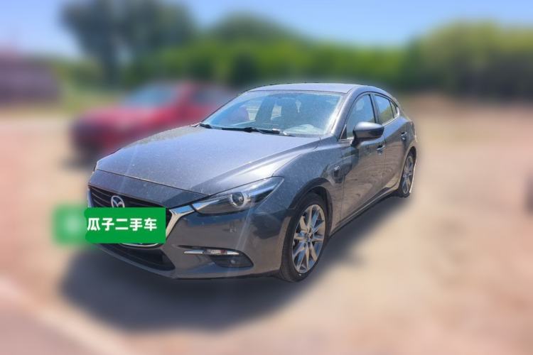 Used Mazda 3 Axela 2017 Hatchback 2.0L Automatic Sport Model China V Emission Standard