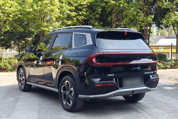 Used Hyundai ix35 2023 Musso 2.0L Deluxe Edition DLX