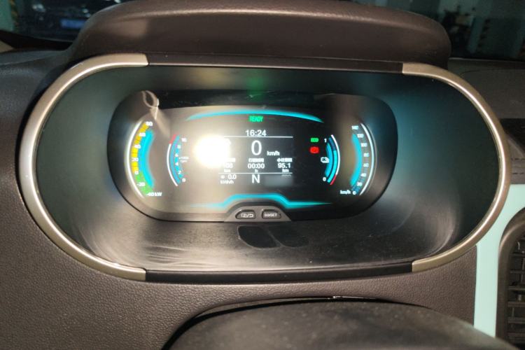 Used Chery QQ Little Ant 2021 200 000-Yuan Ant Fan Edition Talent Version Lithium Iron Phosphate 301 km Instrument Cluster