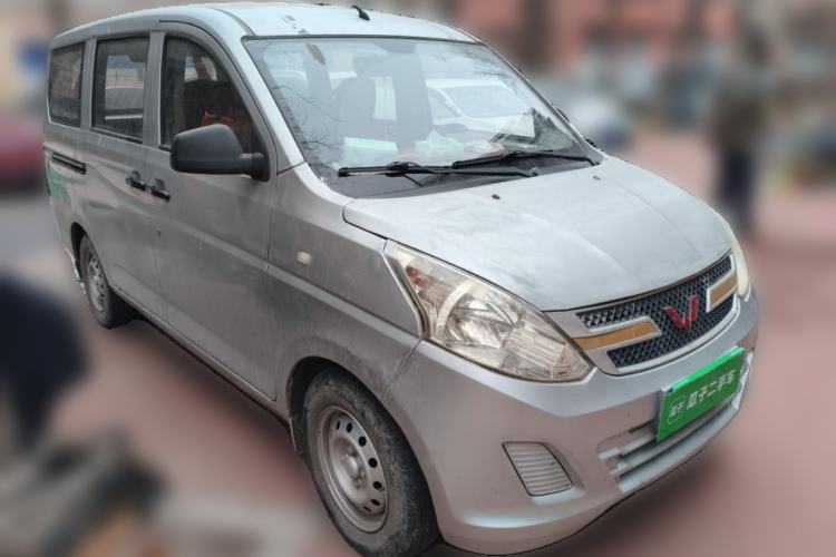 Used Wuling Rongguang V 2016 1.2L Practical Version
