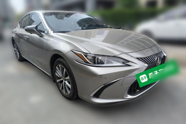 Used Lexus ES 2020 200 Excellence Edition
