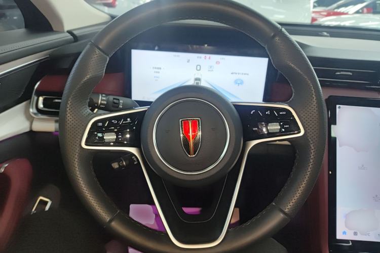 Used Hongqi H5 2025 2.0T Automatic Flag Edition – 500 000 Units Commemorative Version Steering Wheel