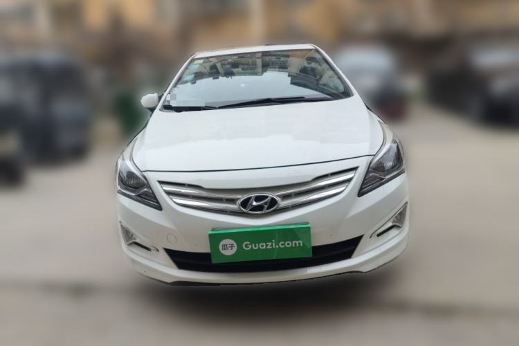Used Hyundai Verna Ray 2014 1.4L Automatic GLX