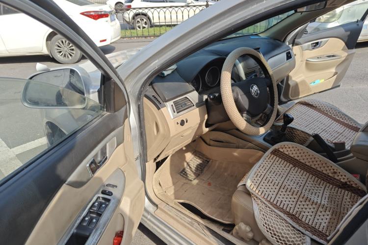 Used Buick Excelle 2013 1.5L Manual Classic Model