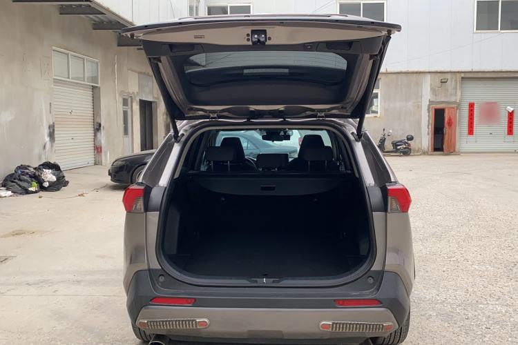 Used Toyota RAV4 2020 2.0L CVT Two-Wheel Drive Fashion Edition