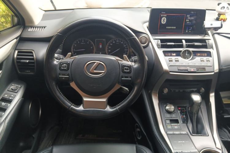 Used Lexus NX 2020 200 Front-Wheel Drive Freeline Edition China VI Standard Steering Wheel