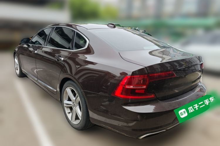 Used Volvo S90 2019 T4 Zhiyi Edition Rear Left 45 Deg