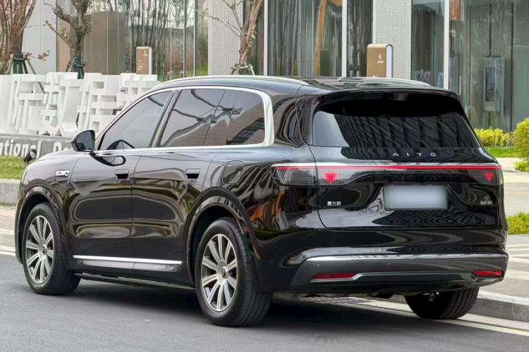 Used Hima AITO M8 2025 Extended-Range Max Version 37 kWh 5-Seater Exterior 7