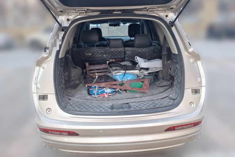 Used Landian E5 2023 1.5L DE-i 100KM Comfort Edition 7-Seater