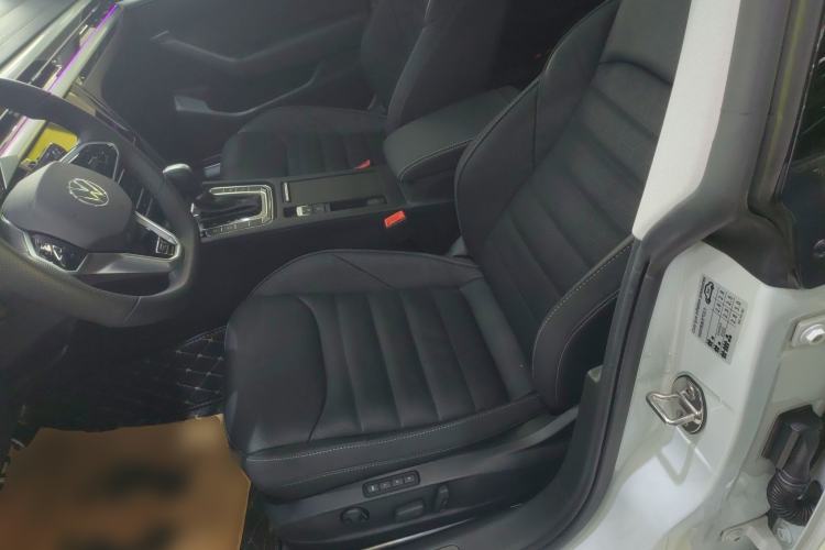 Used Volkswagen FAW-Volkswagen CC 2023 380TSI Striking Edition