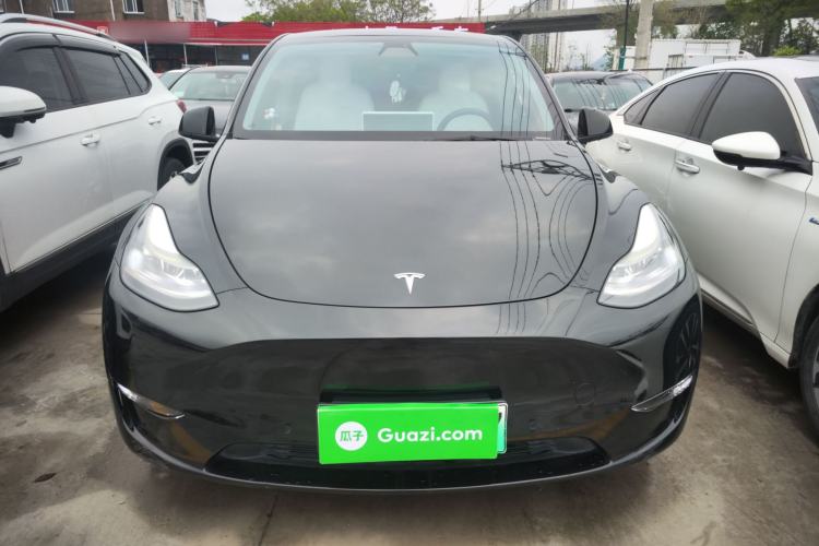 Used Tesla Model Y 2021 Standard Range Rear-Wheel Drive Version Front