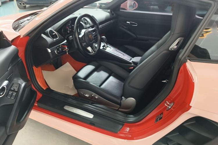 Used Porsche 718 2016 Cayman 2.0T Left Front Seat