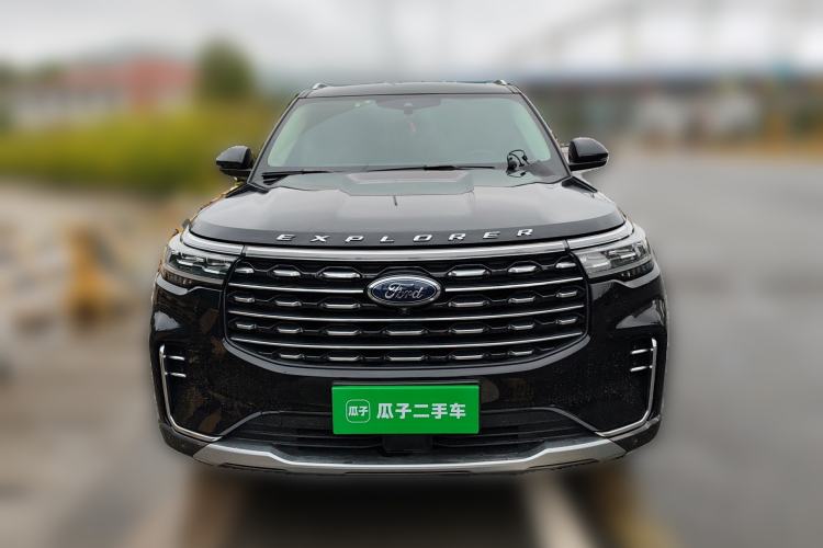 Used Ford Explorer 2023 EcoBoost 285 Four-Wheel Drive Titanium Edition 6 Seats Front