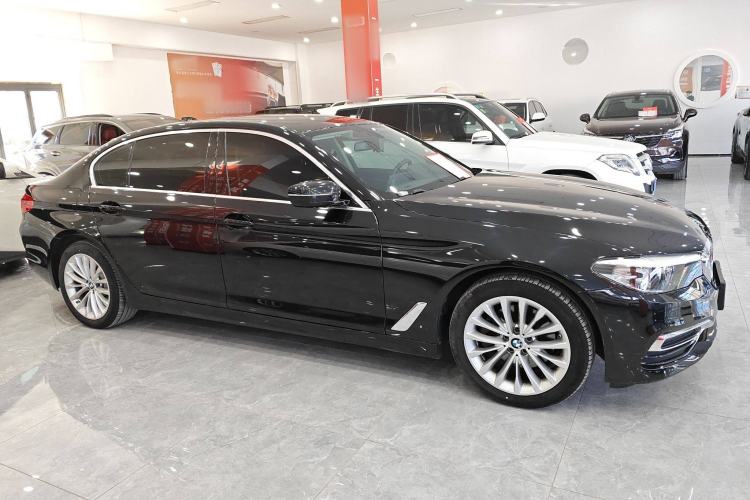 Used BMW 5 Series 2019 Facelifted 525Li Luxury Package