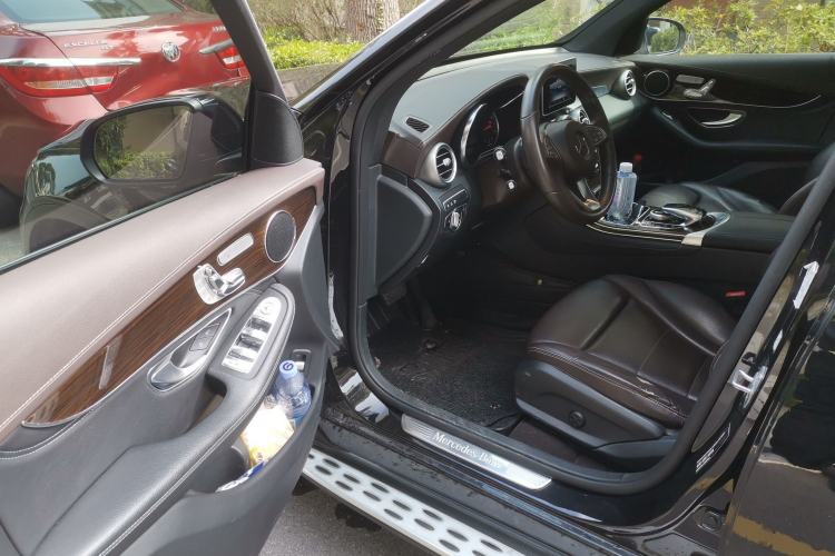 Used Mercedes-Benz GLC 2019 Facelift GLC 260 L 4MATIC Luxury Model