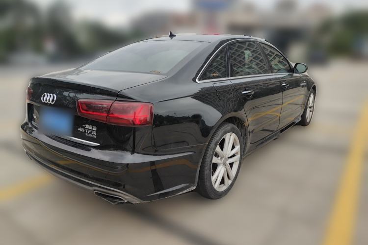 Used Audi A6L 2018 30th Anniversary Edition 45 TFSI quattro Luxury Model
