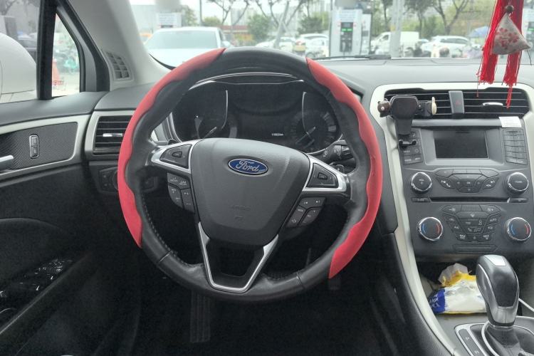 Used Ford Mondeo 2013 2.0L GTDi 200 Fashion Edition
