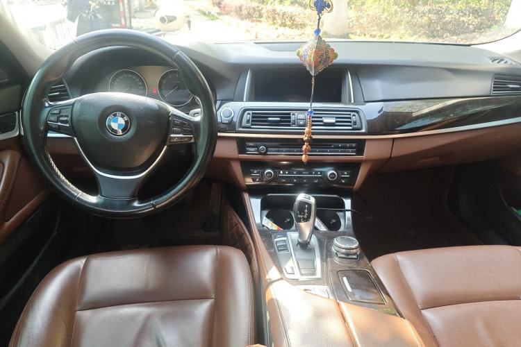 Used BMW 5 Series 2014 528Li Luxury Design Package
